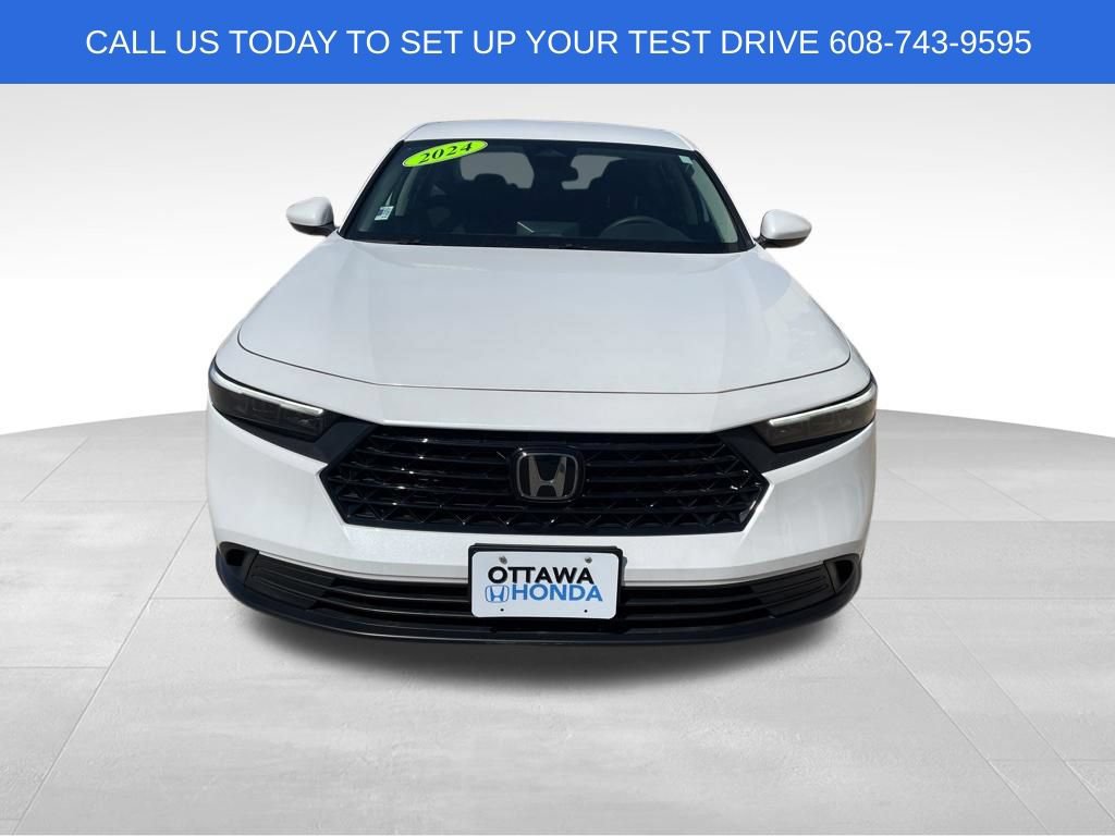 Used 2024 Honda Accord LX image 3