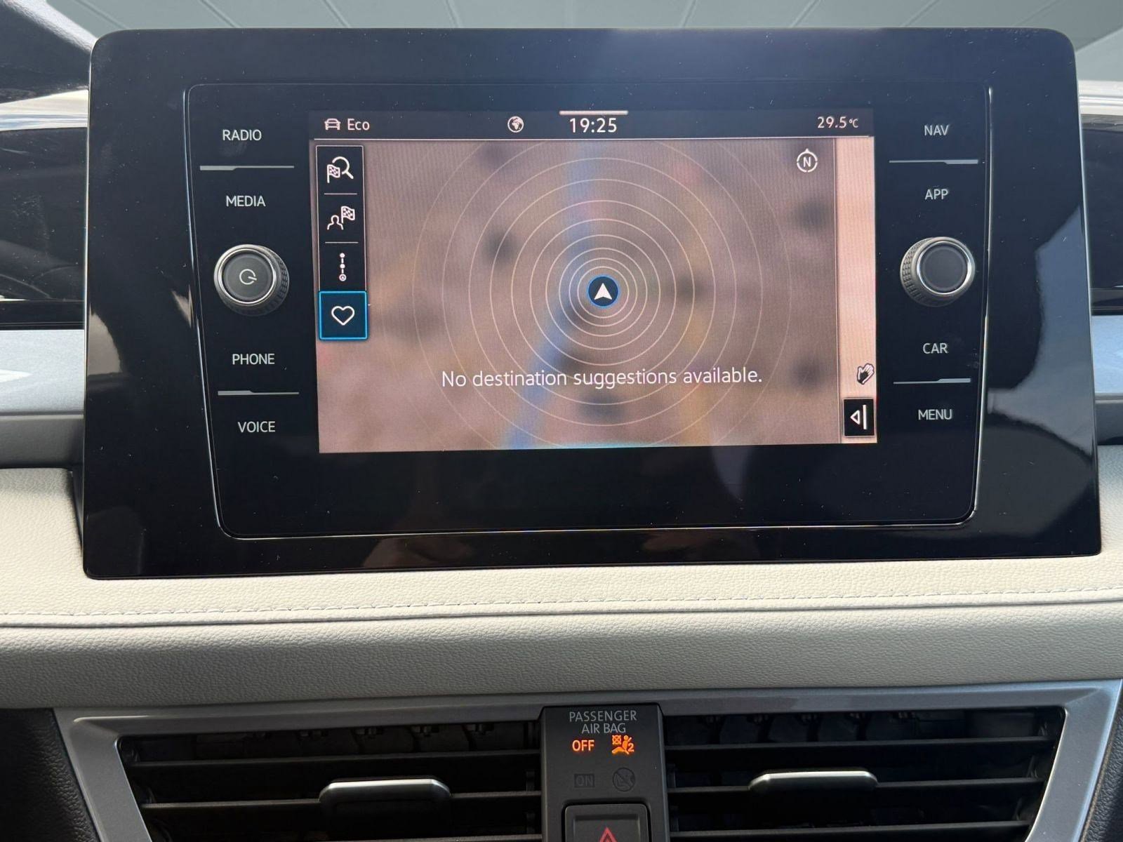 New 2026 Volkswagen Taos SEL image 23