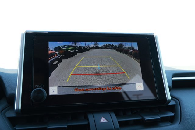 Used 2023 Toyota RAV4 XLE image 17