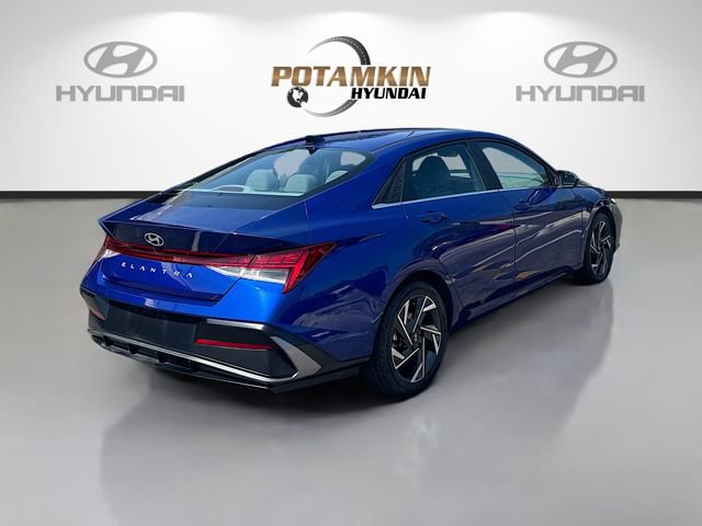 Certified 2024 Hyundai Elantra SEL w/ Convenience Package FWD image 5