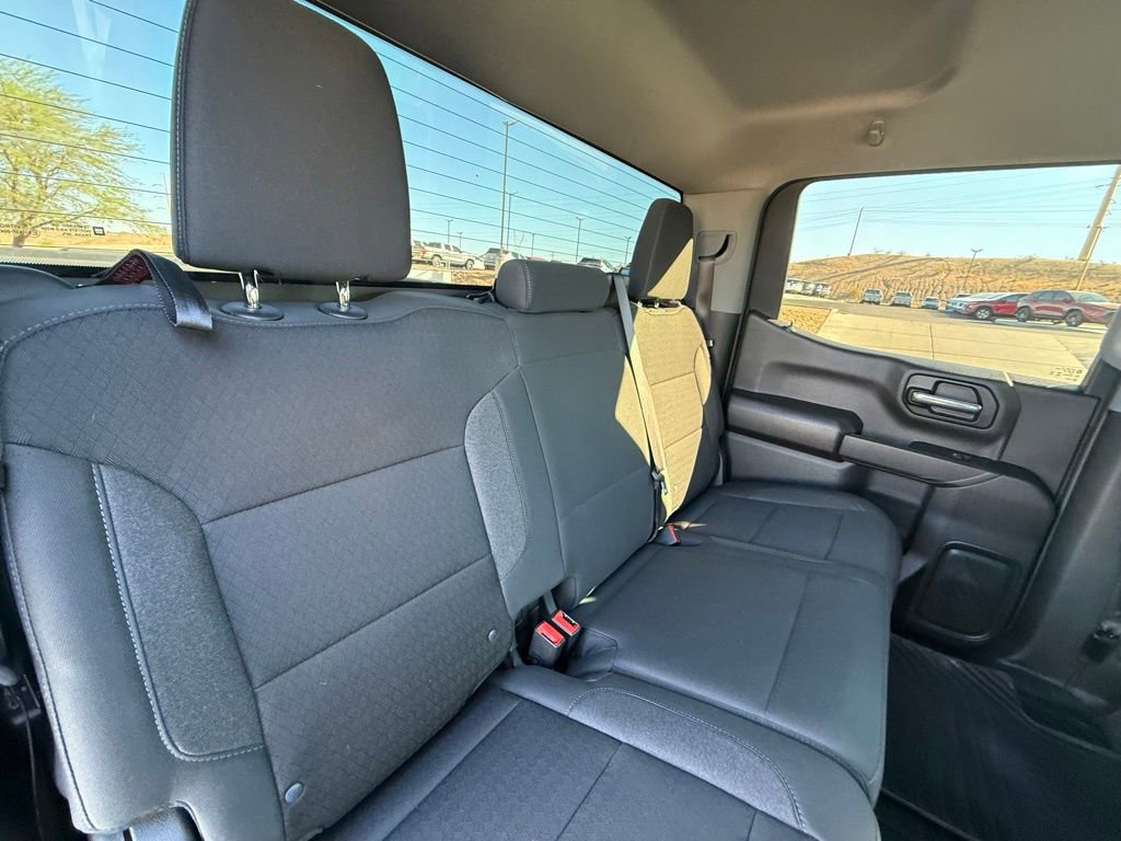 Used 2025 Chevrolet Silverado 1500 Custom image 17