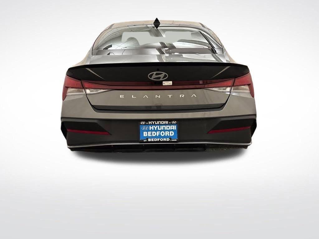 New 2026 Hyundai Elantra Sport w/ Cargo Package FWD image 5