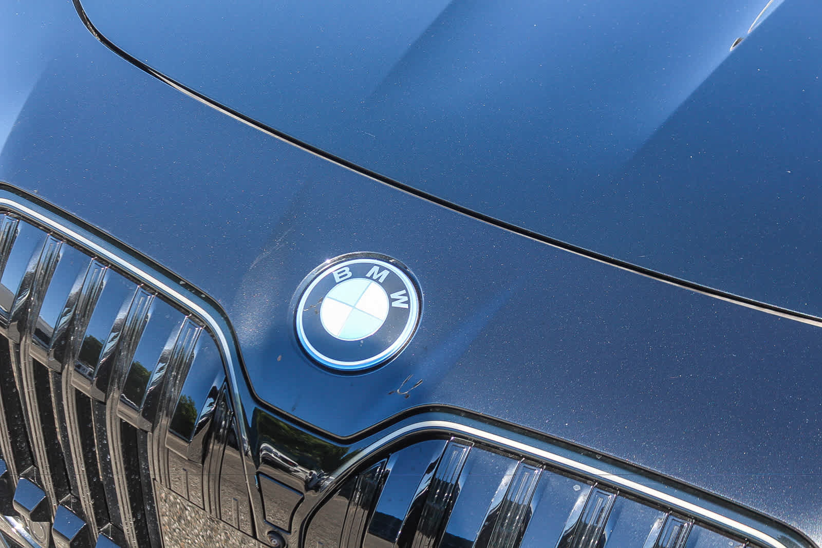 Used 2026 BMW 750e xDrive w/ Executive Package AWD/4WD image 11