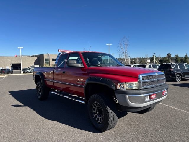 Used 1999 Dodge Ram 1500 Truck 2WD Club Cab image 1