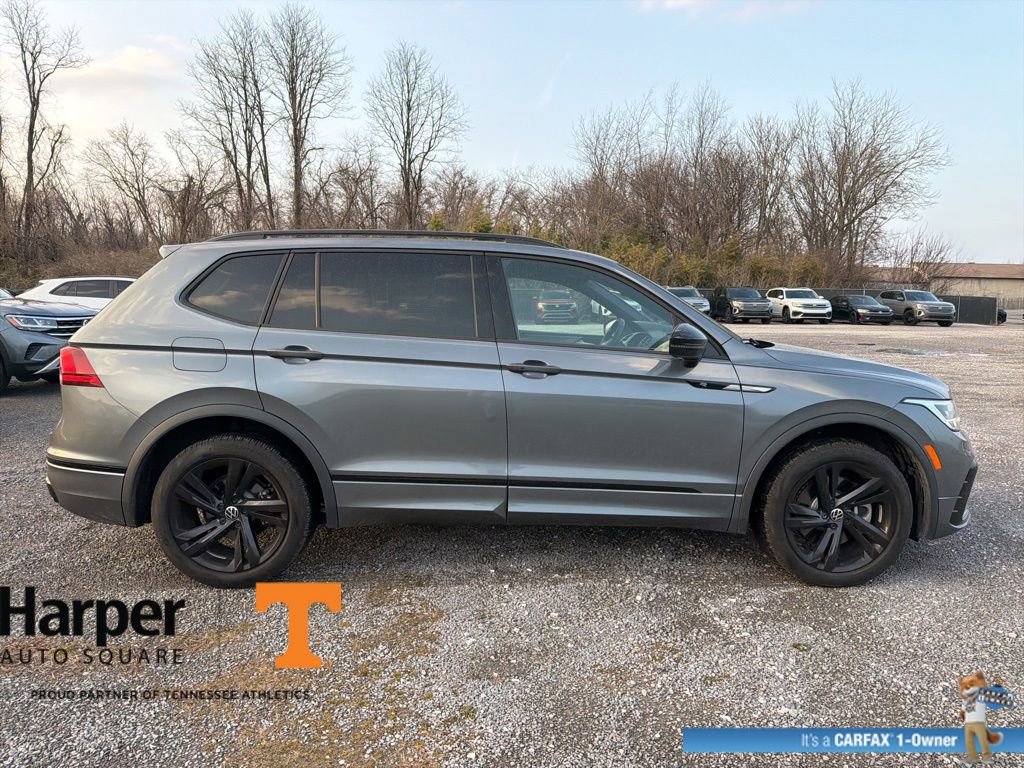 Used 2024 Volkswagen Tiguan SE R-Line w/ MDO Package, Three-Row image 6