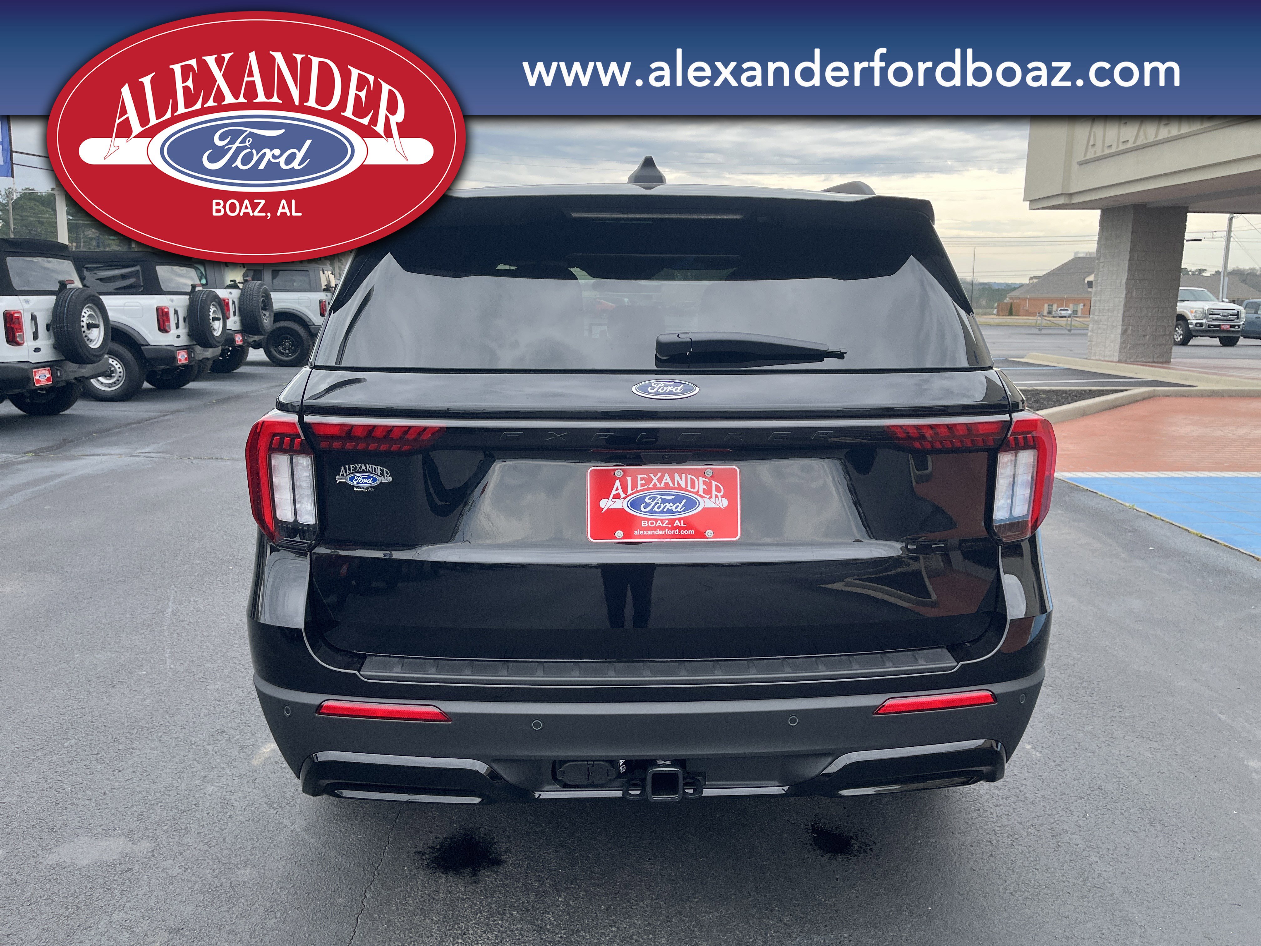 New 2026 Ford Explorer ST-Line image 6