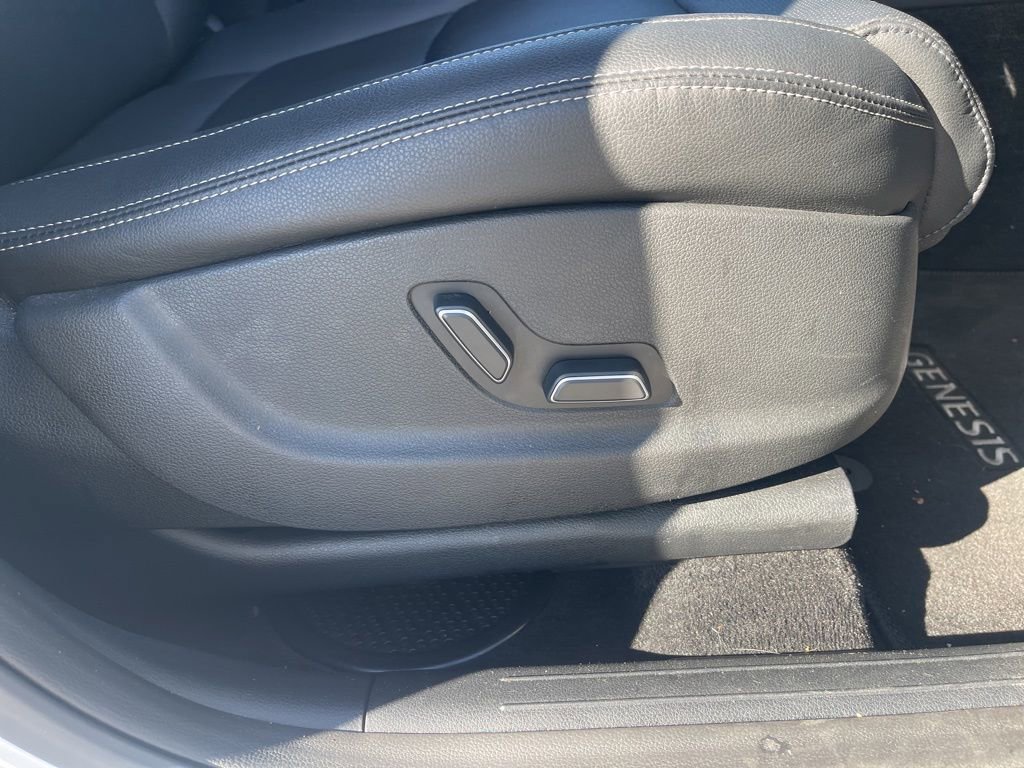 Used 2025 Genesis GV70 2.5T image 19