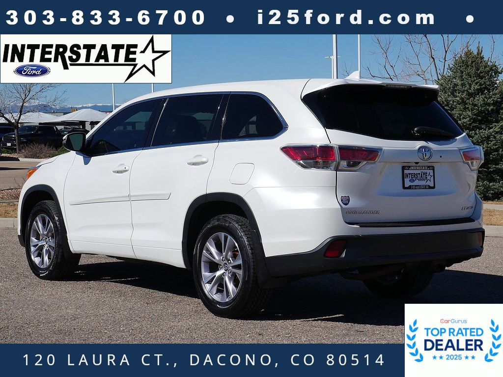 Used 2016 Toyota Highlander Plus AWD/4WD image 3