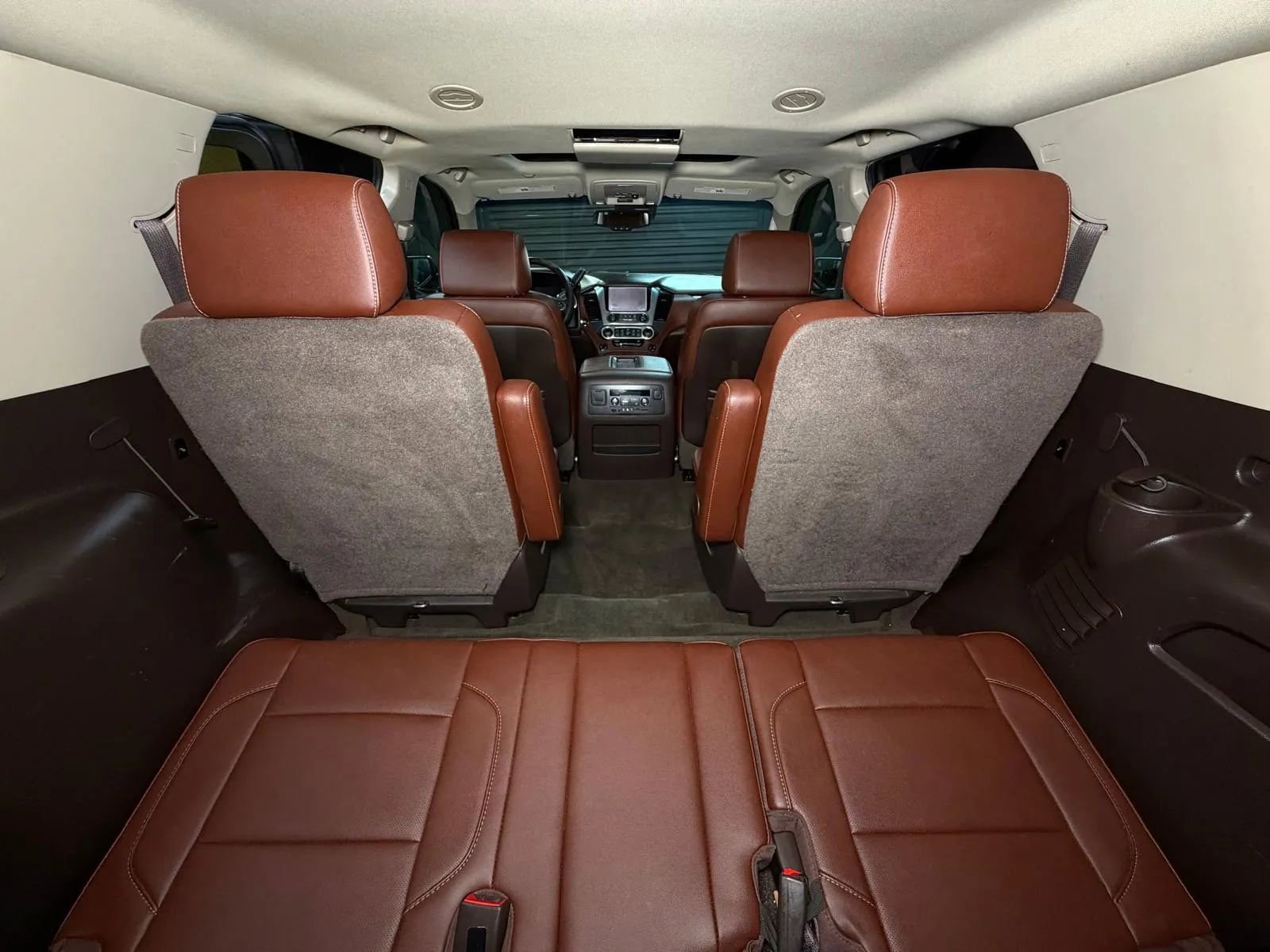 Used 2016 Chevrolet Tahoe LTZ AWD/4WD image 17