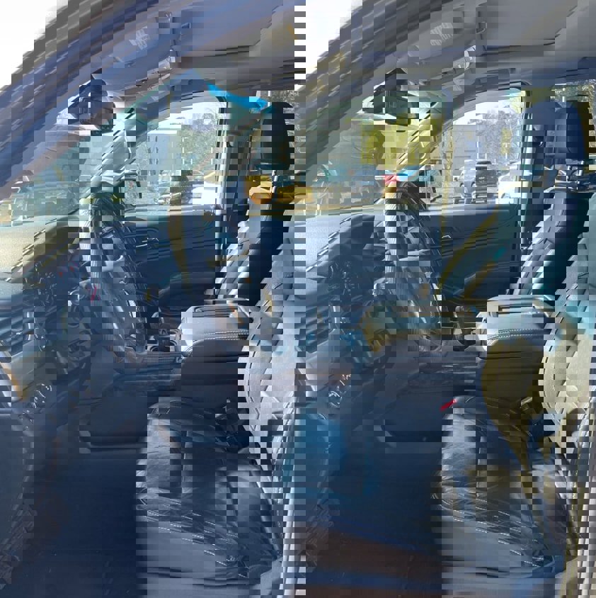 Used 2020 Chevrolet Suburban LT image 13