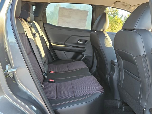 New 2026 Nissan Kicks SR image 16