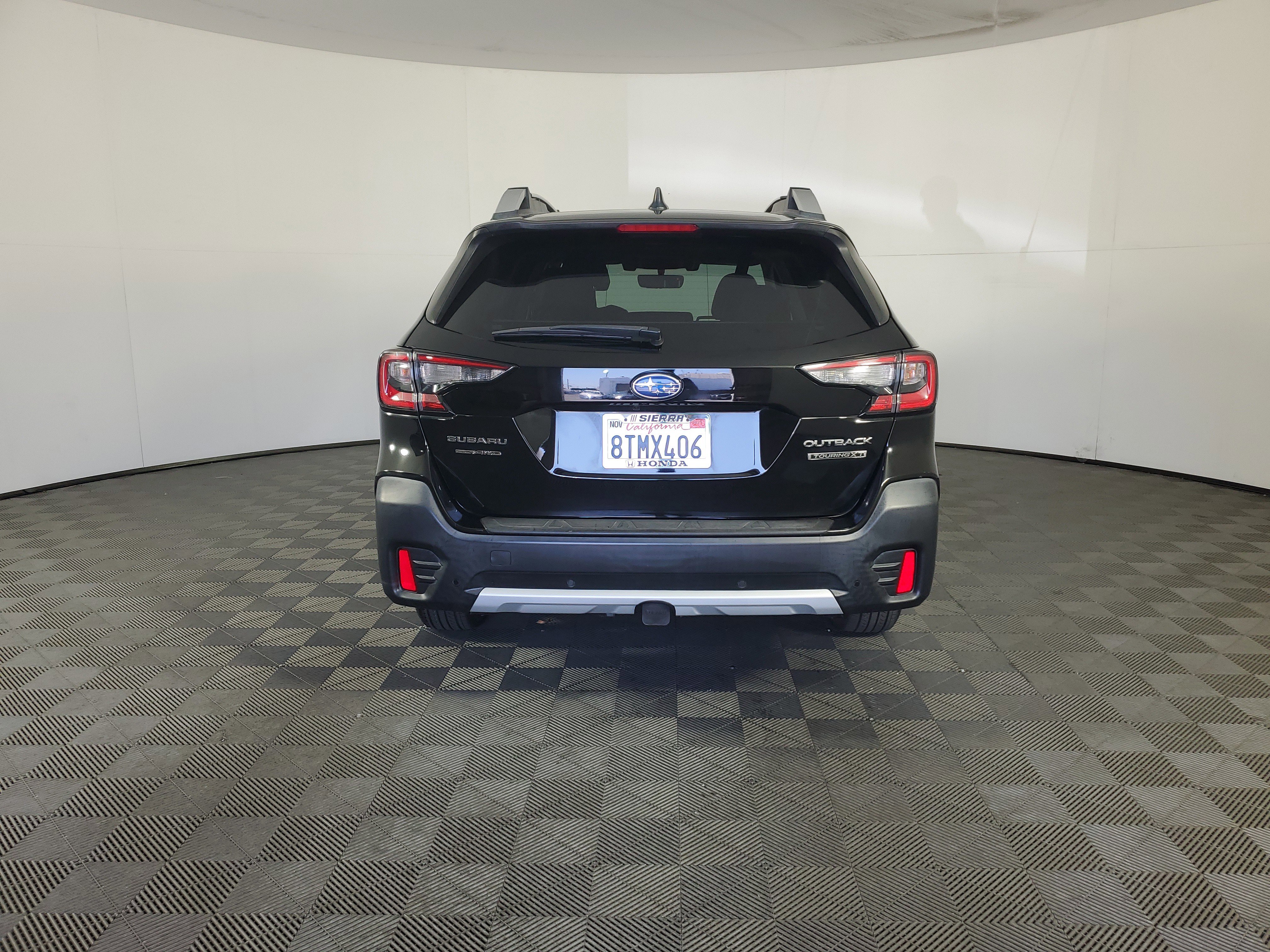 Used 2021 Subaru Outback Touring XT AWD/4WD image 9