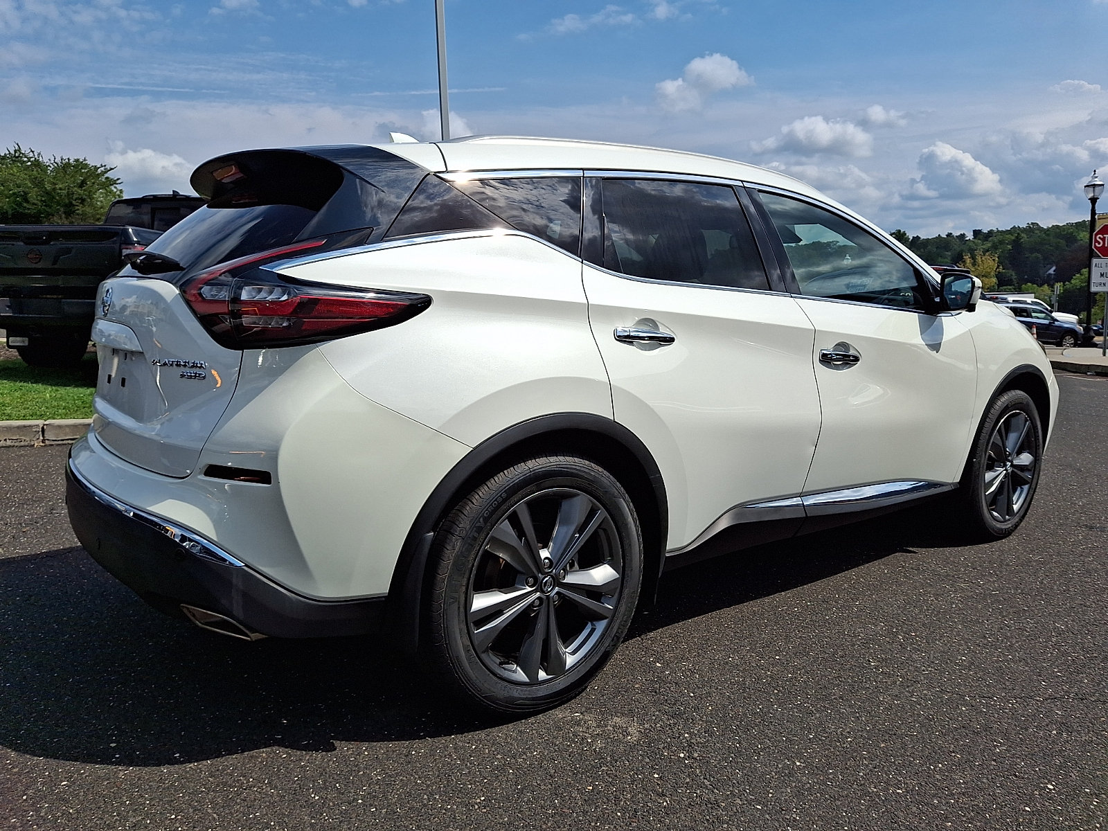 Certified 2020 Nissan Murano Platinum AWD/4WD image 6