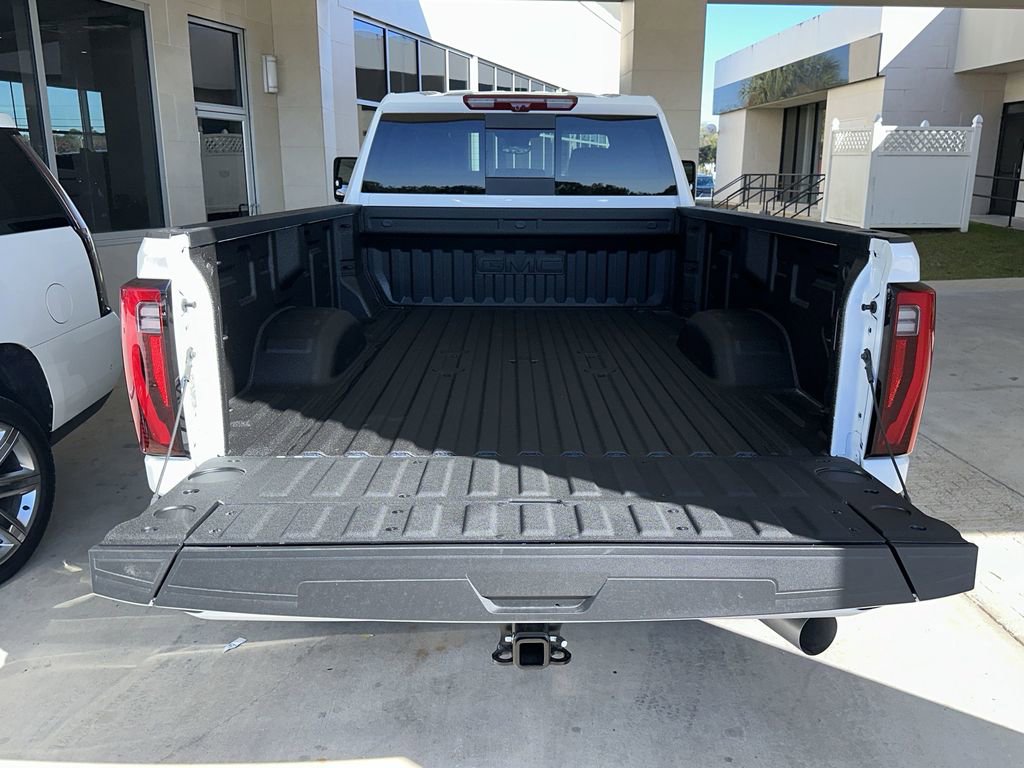 New 2026 GMC Sierra 3500 Denali Ultimate AWD/4WD image 35