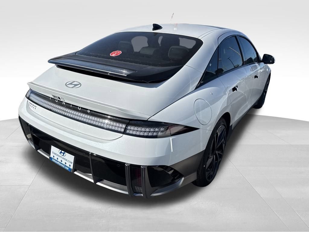 New 2025 Hyundai Ioniq 6 Limited image 38