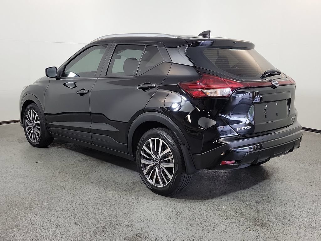 Used 2022 Nissan Kicks SV FWD image 5