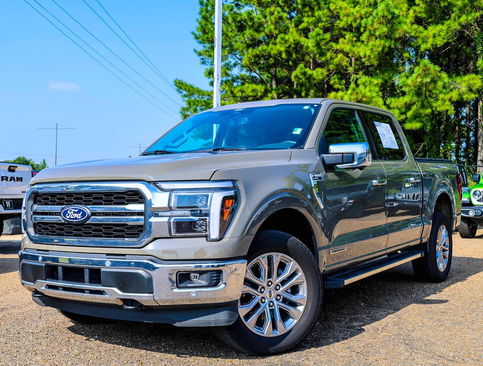 Used 2025 Ford F150 Lariat w/ Equipment Group 501A Mid AWD/4WD image 1