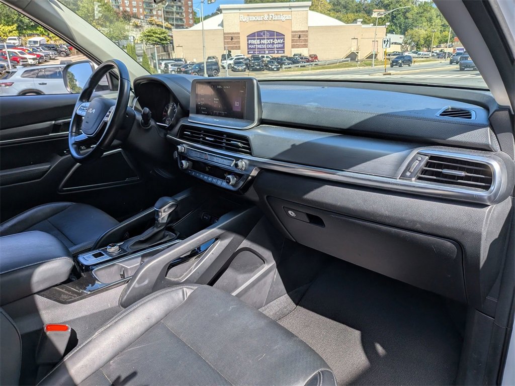 Certified 2022 Kia Telluride LX image 28