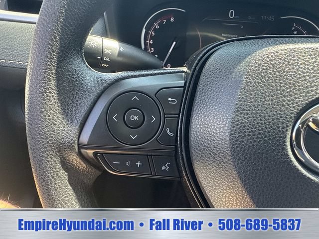 Used 2024 Toyota RAV4 LE AWD/4WD image 28