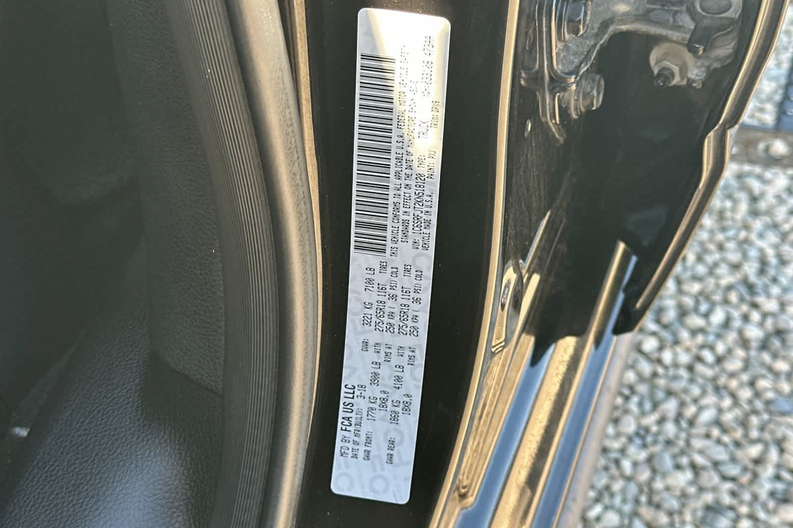 Used 2019 RAM 1500 Laramie AWD/4WD image 36