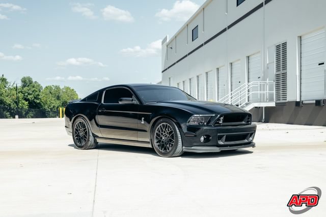 Used 2013 Ford Mustang Shelby GT500 RWD image 48