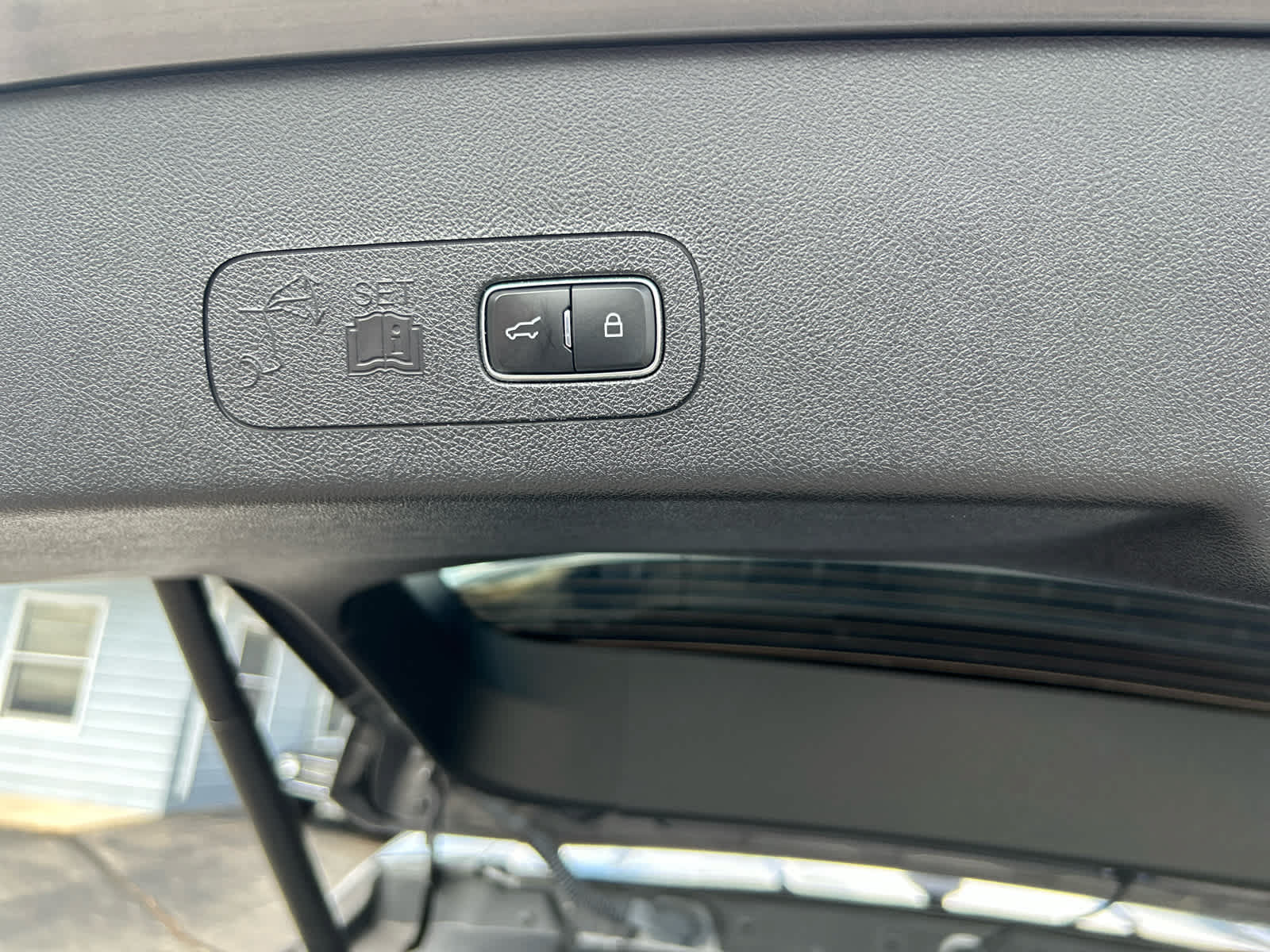 Used 2022 Lincoln Aviator Grand Touring w/ Equipment Group 301A AWD/4WD image 34