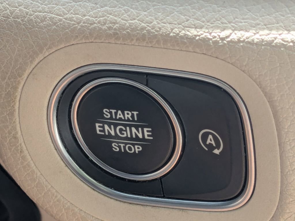 Certified 2022 Mercedes-Benz GLE 350 w/ Premium Package image 18