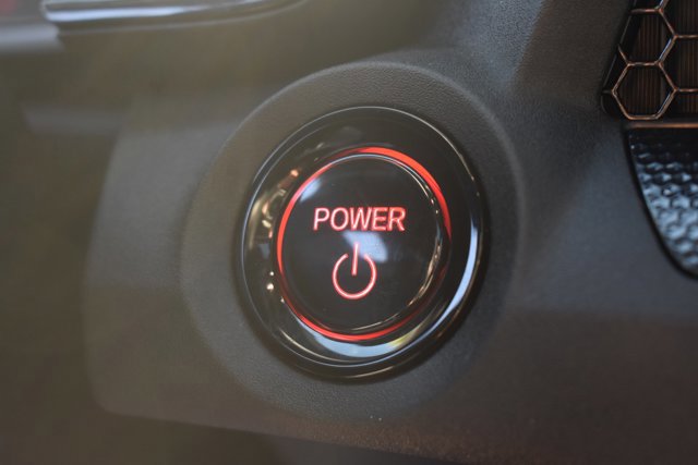 Used 2025 Honda CR-V Sport-L image 29