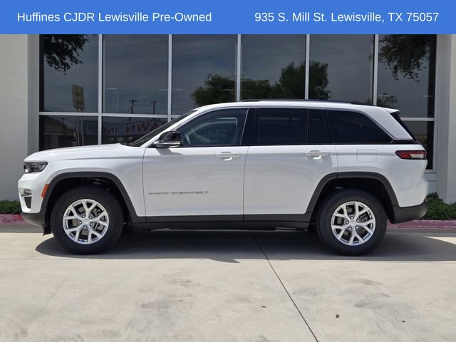 Used 2023 Jeep Grand Cherokee Limited RWD image 4