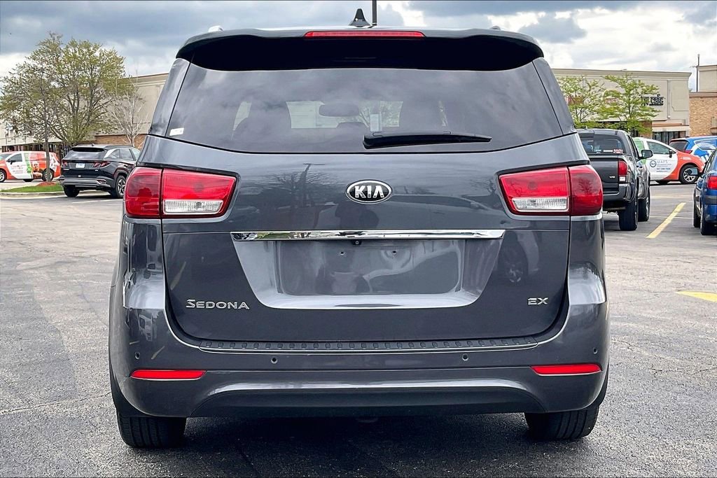 Used 2015 Kia Sedona EX FWD image 3