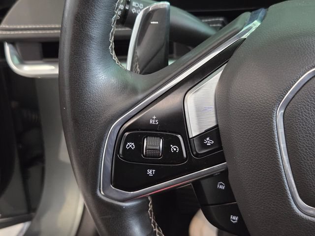 Used 2024 Chevrolet Corvette Z06 RWD image 21