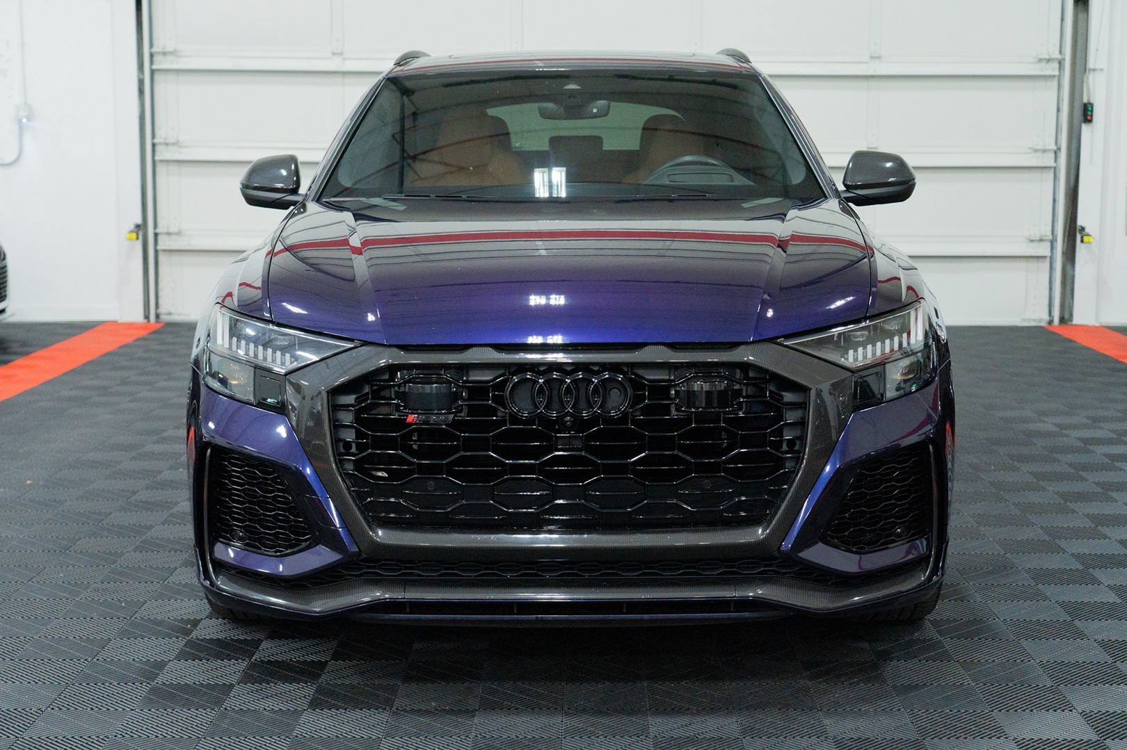 Used 2023 Audi RS Q8 AWD/4WD image 2