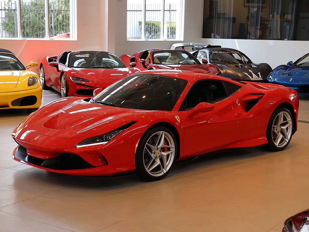 Certified 2021 Ferrari F8 Tributo RWD image 25