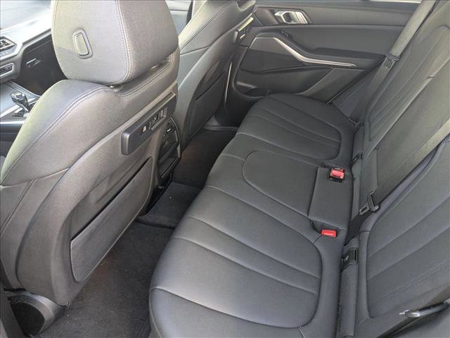 Used 2019 BMW X5 xDrive40i w/ Parking Assistance Package image 19