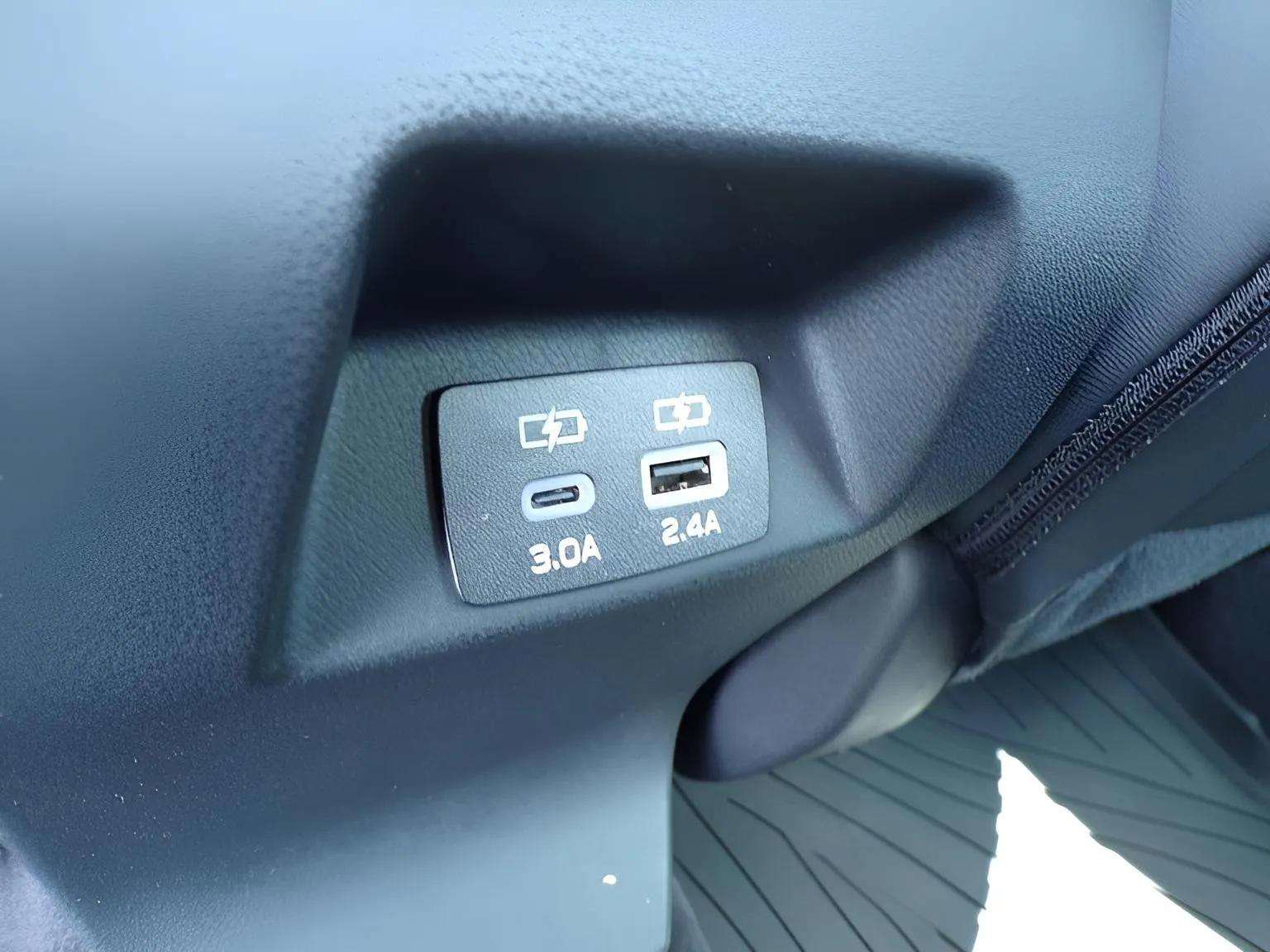 Certified 2025 Subaru Crosstrek 2.5i Limited image 21