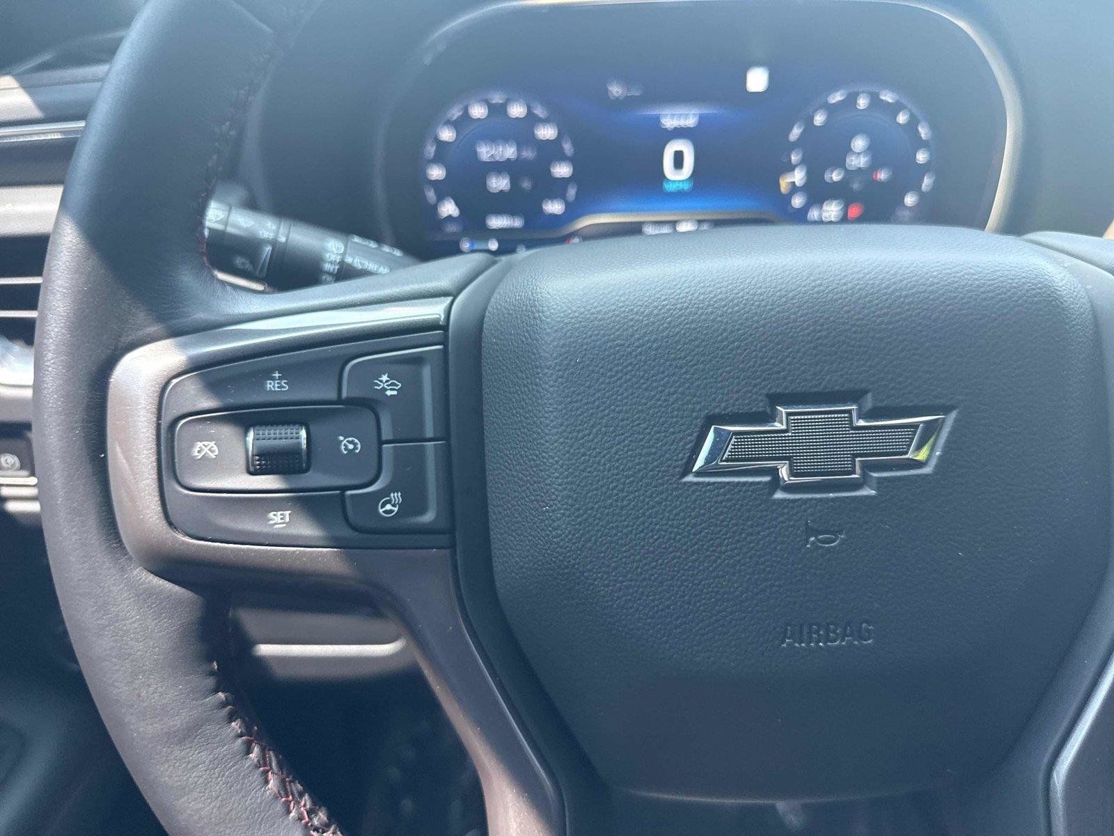 Used 2022 Chevrolet Tahoe RST w/ Luxury Package AWD/4WD image 18