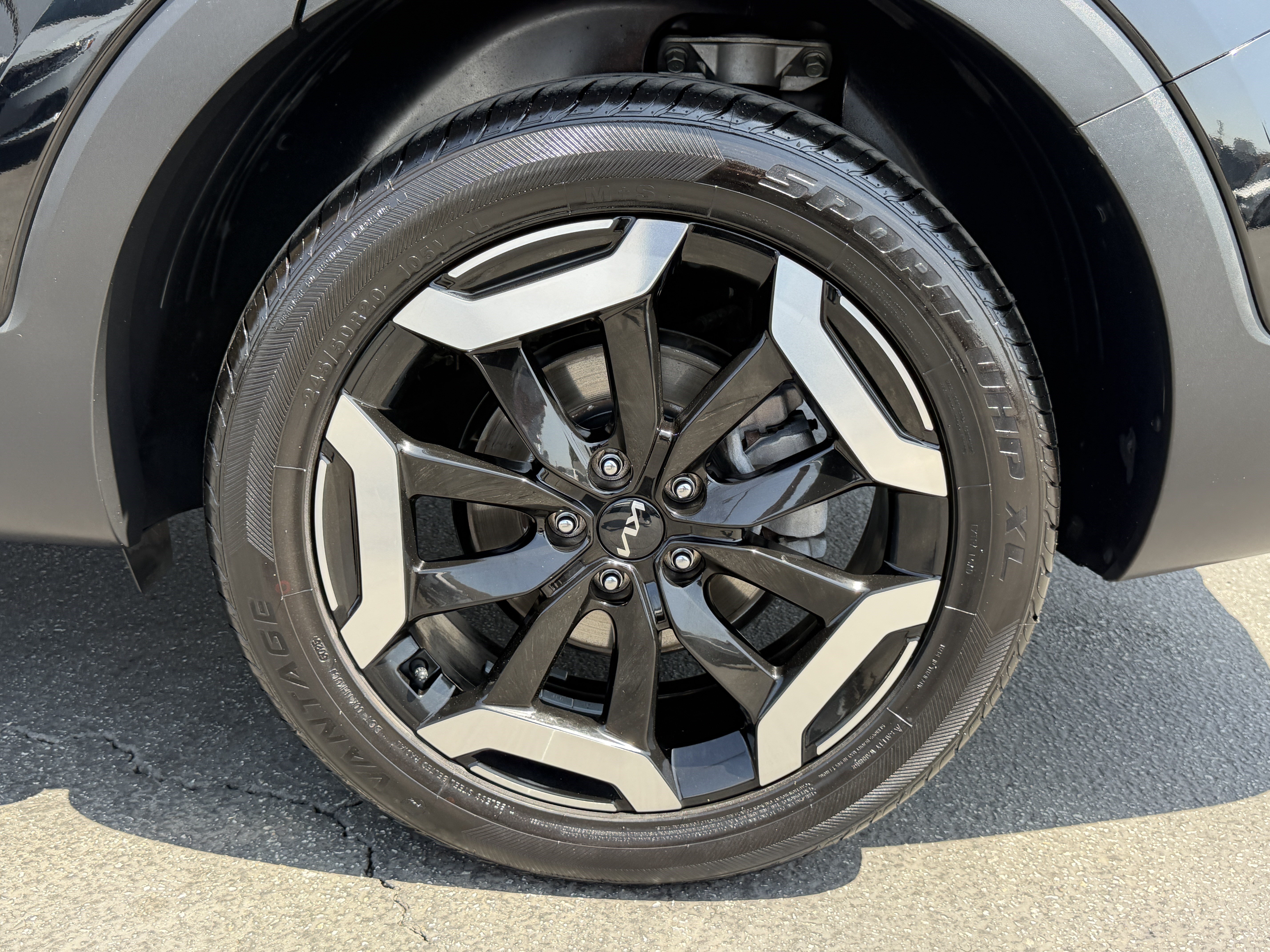 Certified 2023 Kia Telluride S FWD image 10