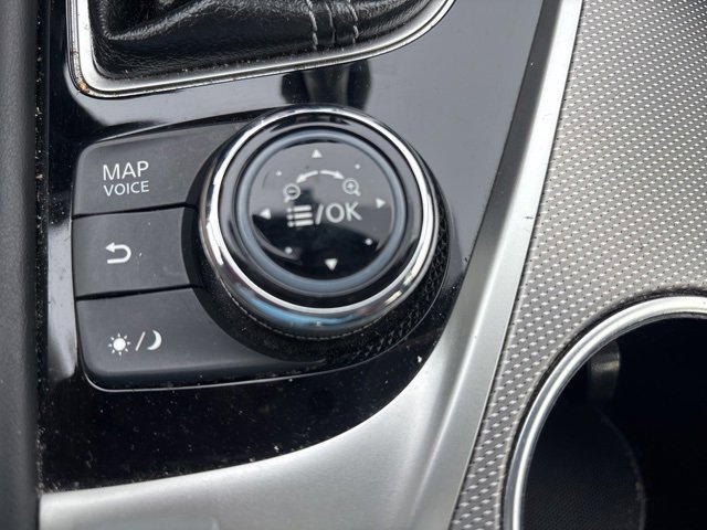 Used 2015 INFINITI Q50 Premium w/ Navigation Package image 19