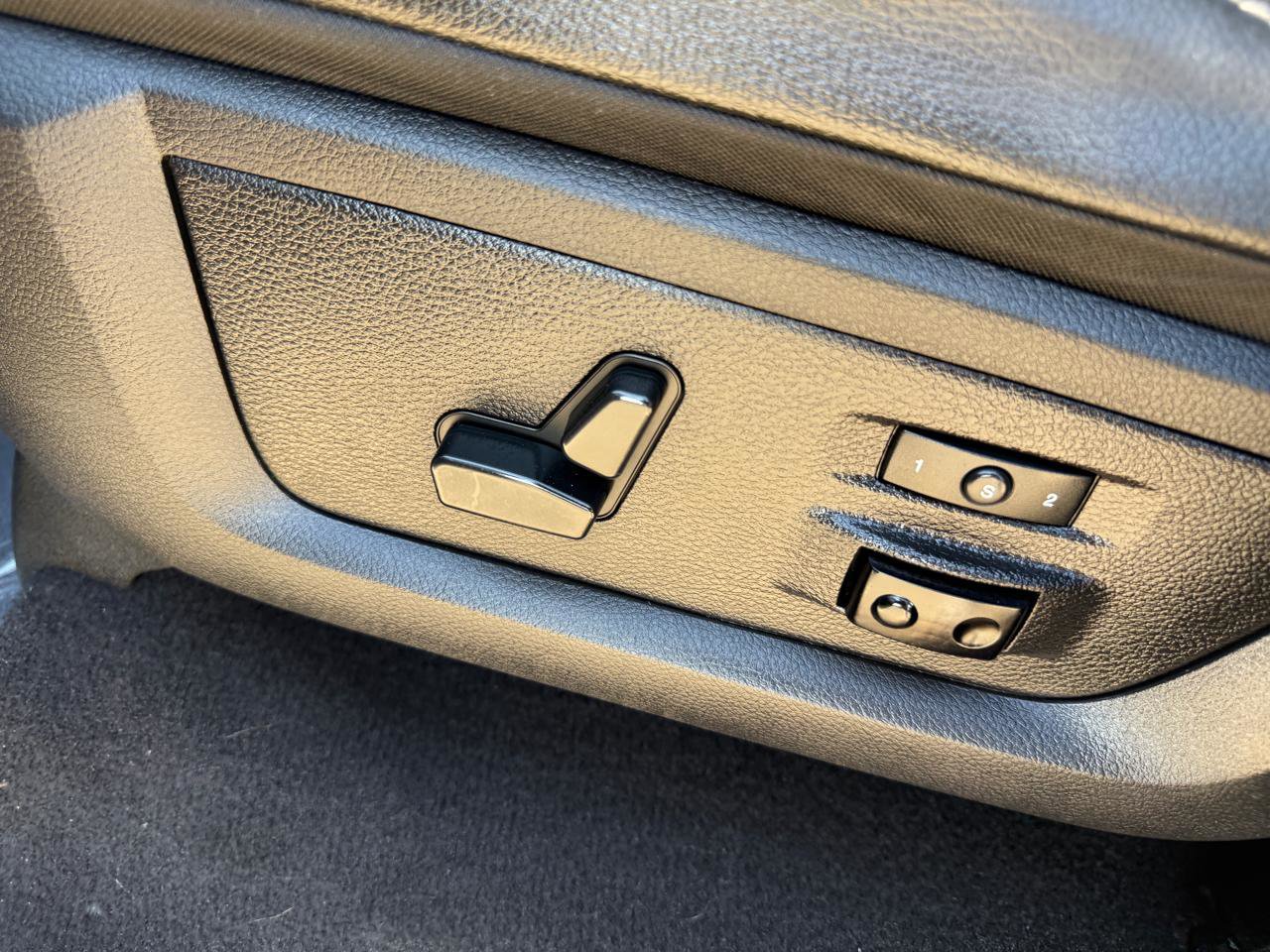 Used 2016 RAM 3500 Laramie RWD image 9