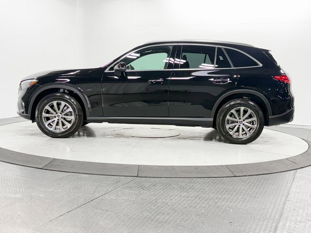 Certified 2025 Mercedes-Benz GLC 300 4MATIC video 4