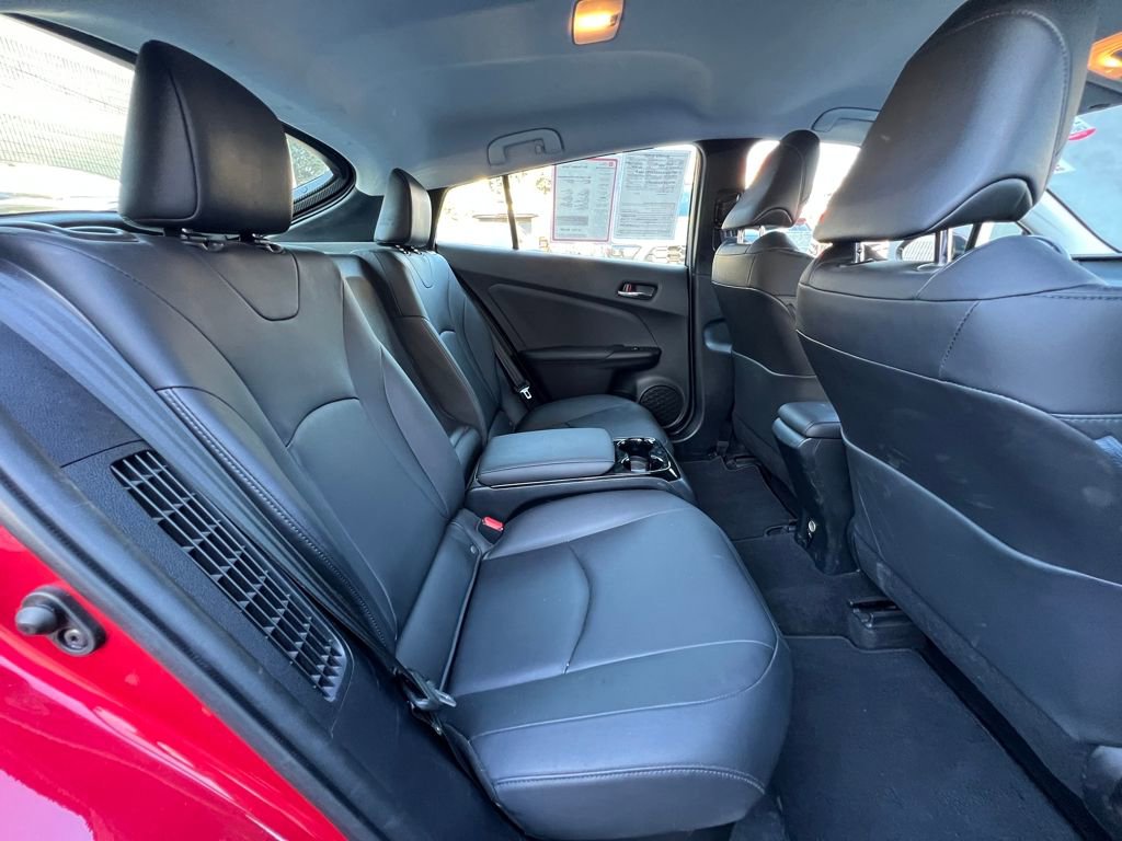 Certified 2017 Toyota Prius Prime Advanced image 18