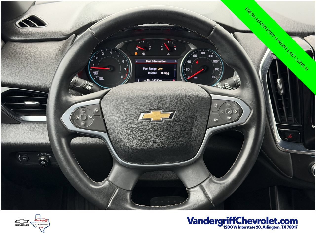 Used 2023 Chevrolet Traverse LT AWD/4WD image 13