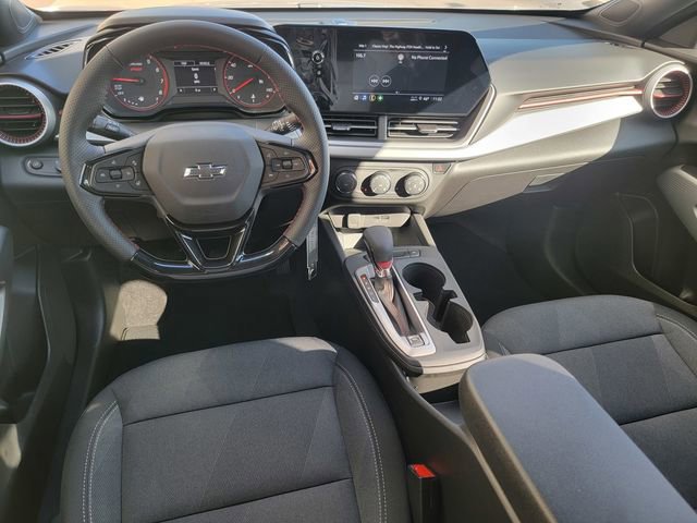 New 2026 Chevrolet Trax RS w/ Sunroof Package image 31