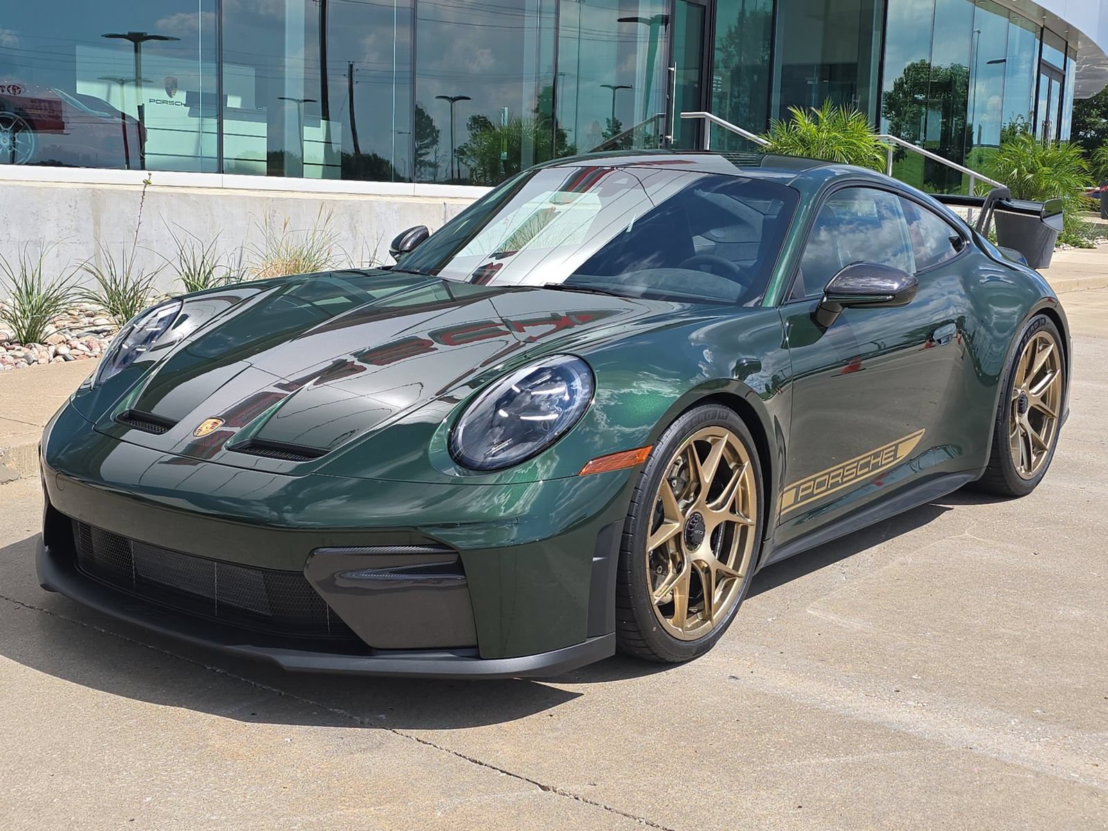 Used 2026 Porsche 911 GT3 RWD image 1