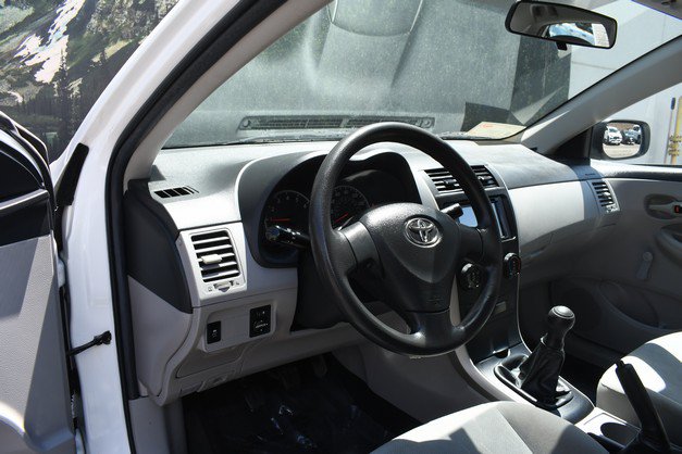 Used 2011 Toyota Corolla FWD image 14