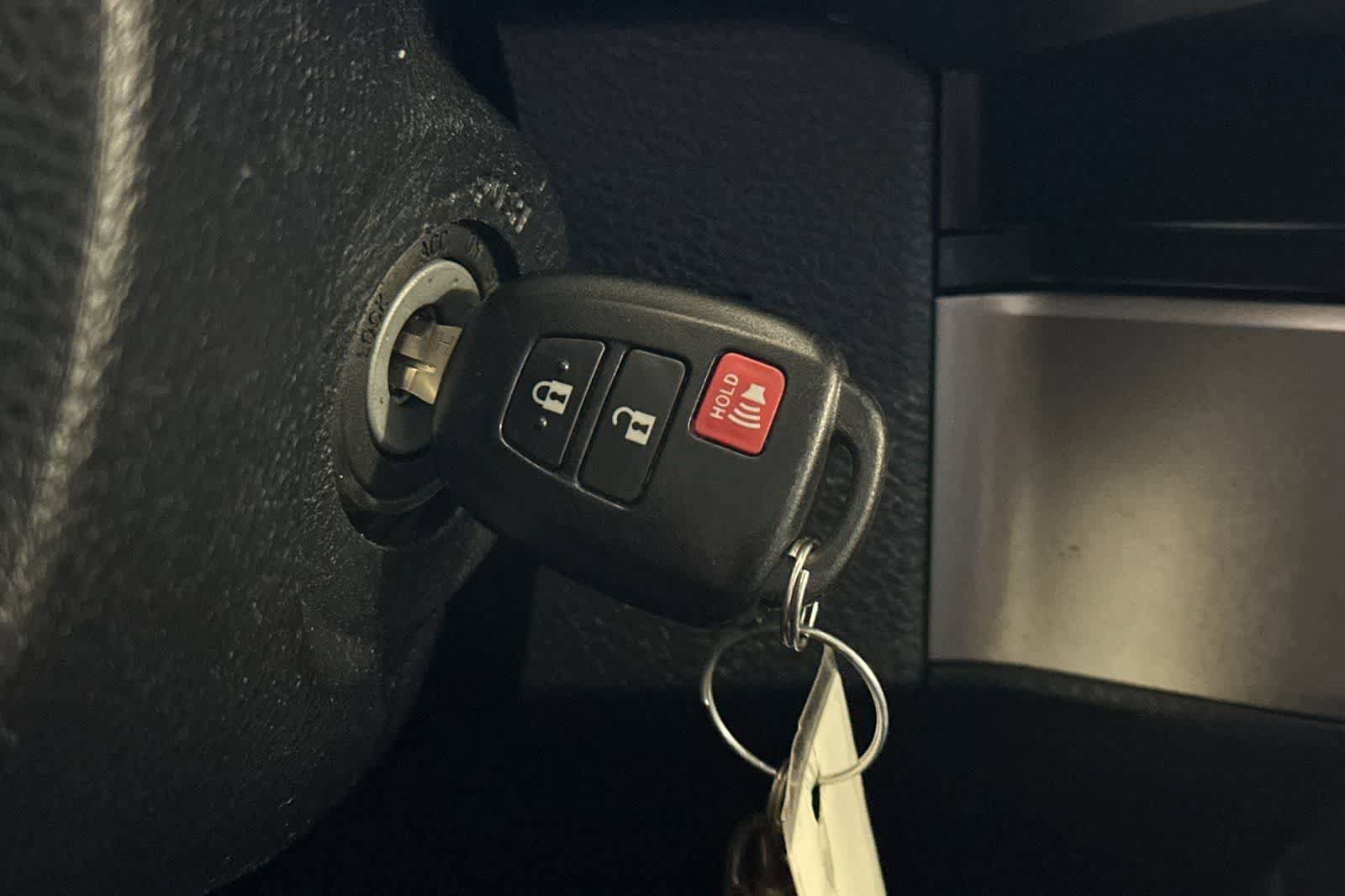 Used 2021 Toyota Tacoma SR5 RWD image 24