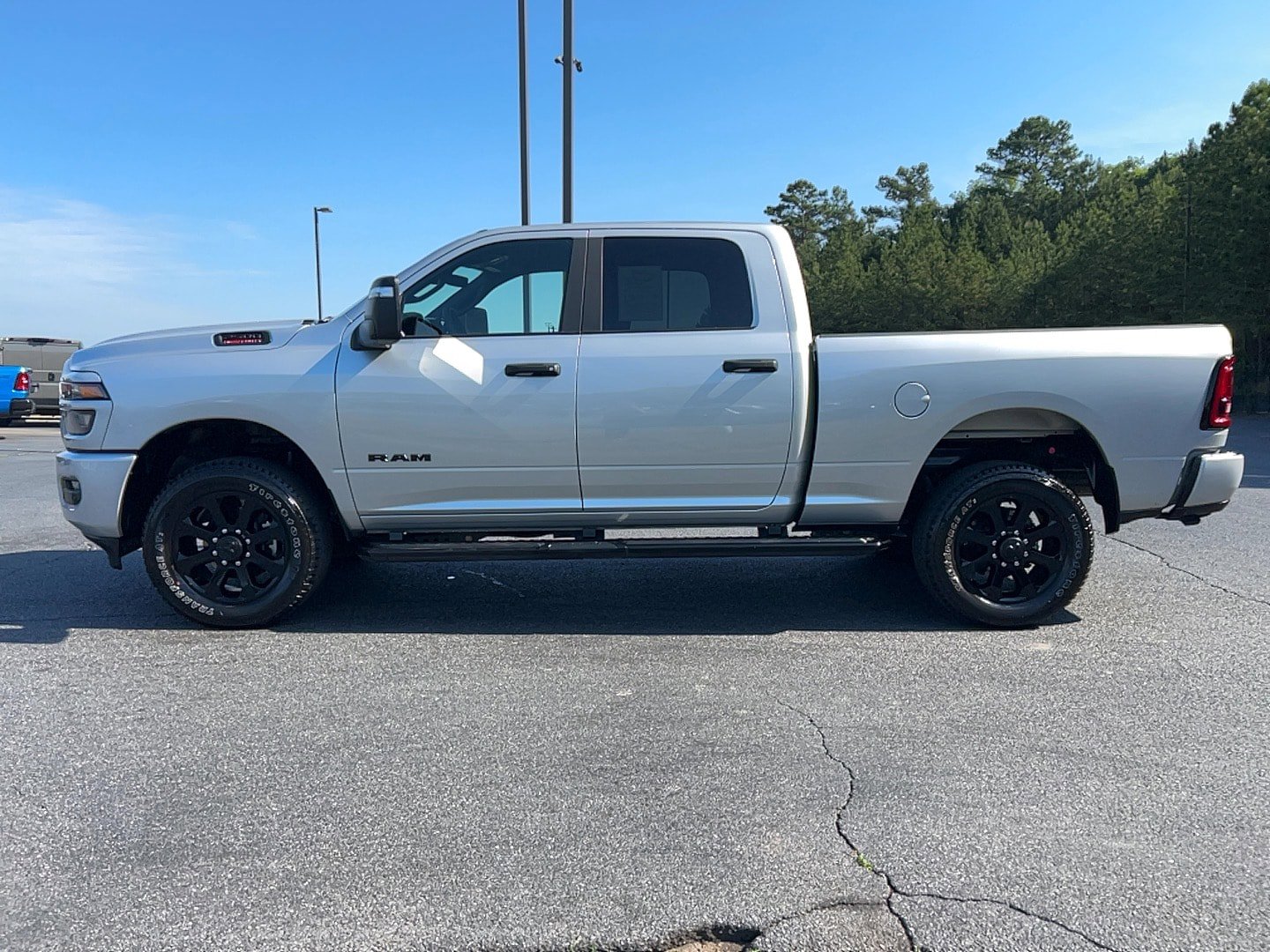 Used 2026 RAM 2500 Big Horn AWD/4WD image 8