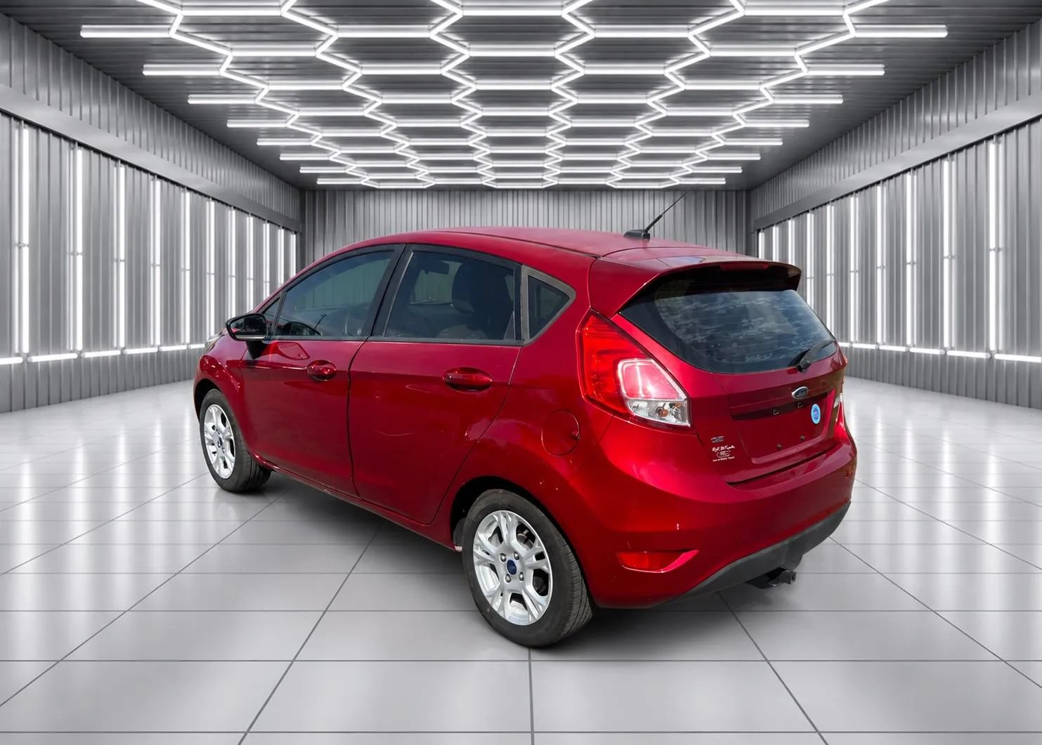 Used 2014 Ford Fiesta SE FWD image 4