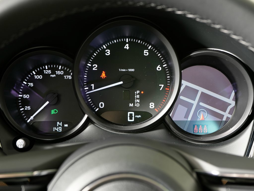 New 2026 Porsche Macan image 22