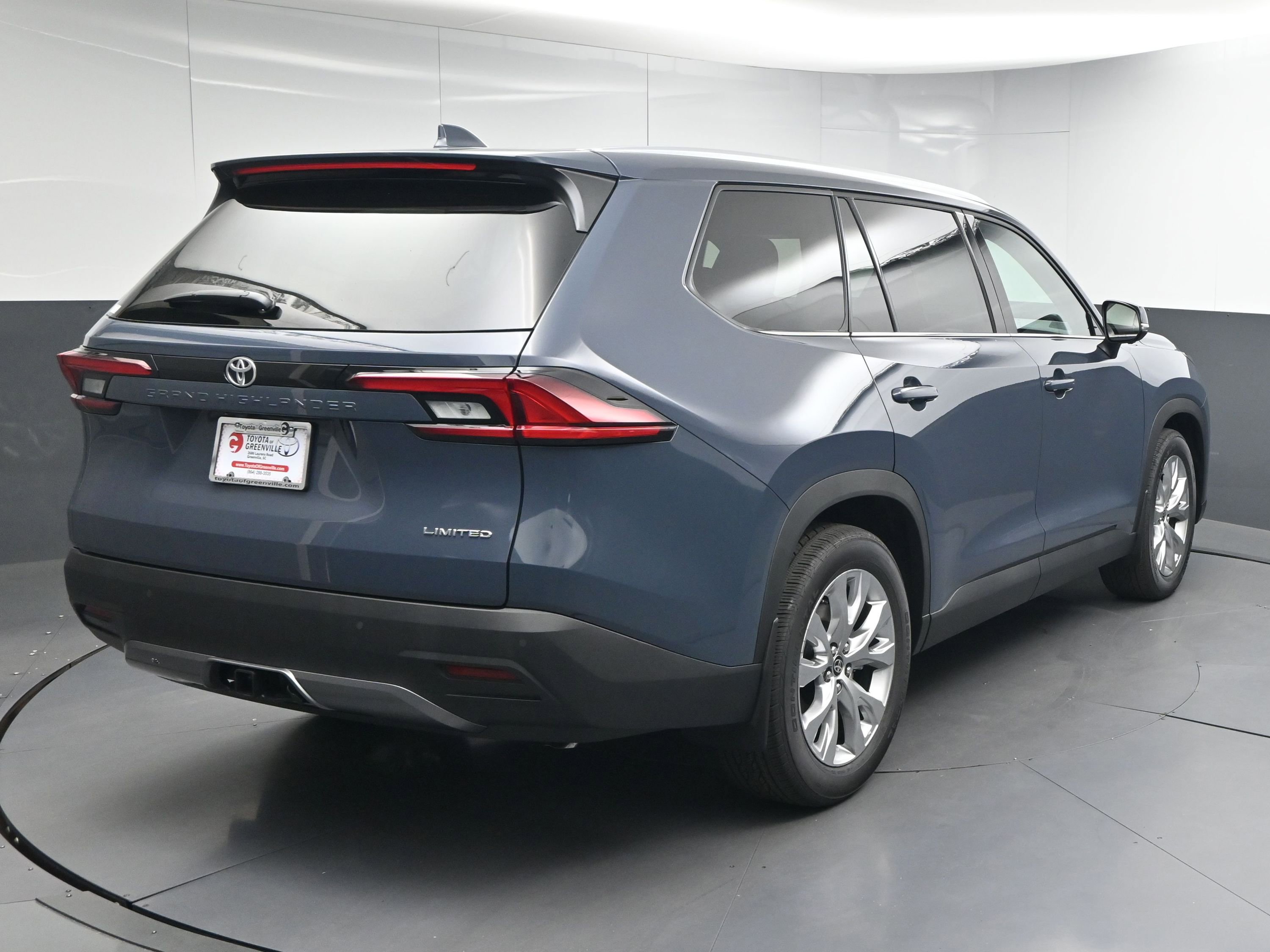 New 2026 Toyota Grand Highlander Limited image 8